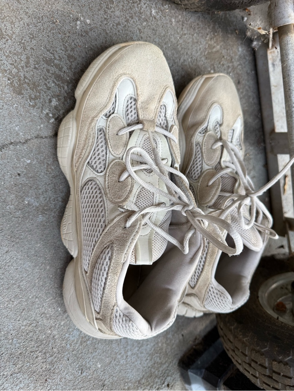 adidas Yeezy 500 Bone White size 11.5